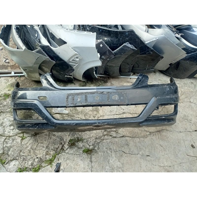 Bumper/bemper depan mercedes Benz/mercy W245