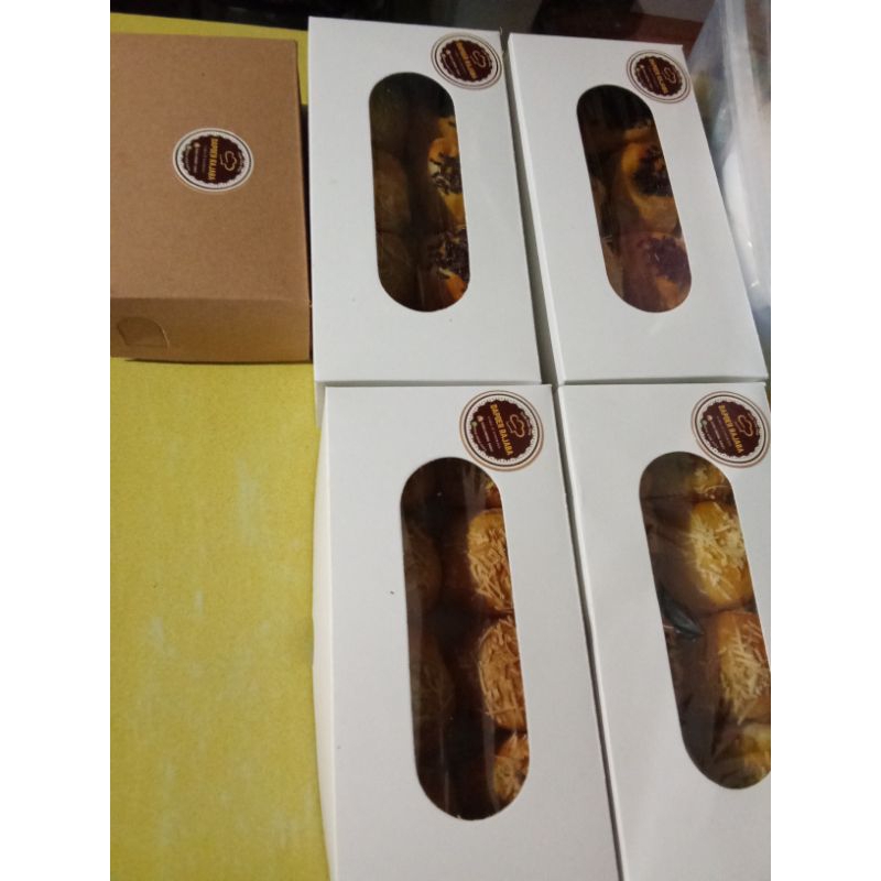 

Bolen Pisang & Strudel