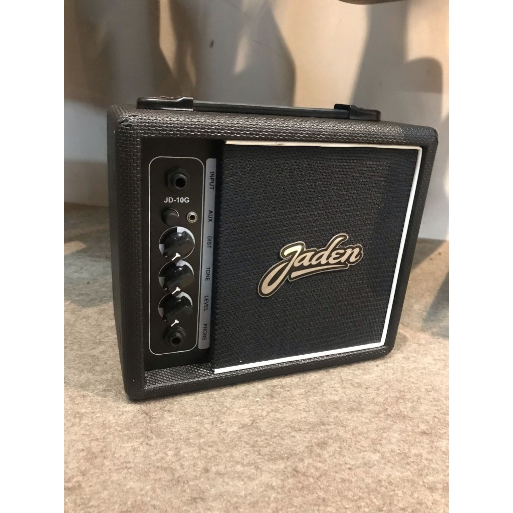 AMPLIFIER / AMPLI GITAR BASS MEREK JADEN