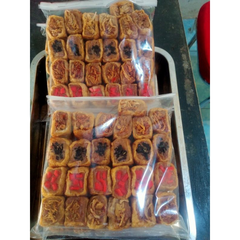 

Tahu bakso aneka toping