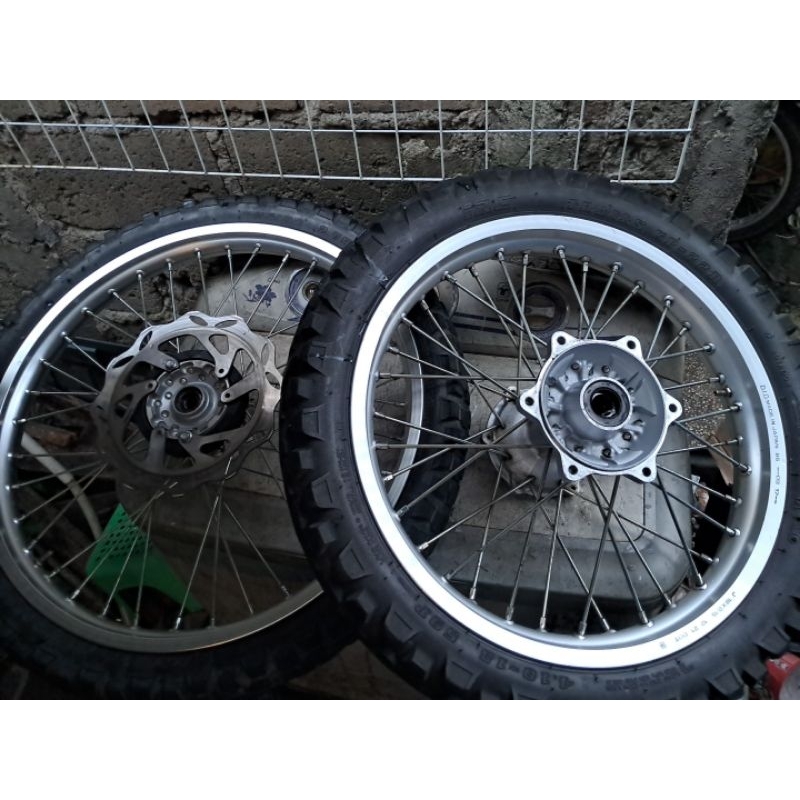 Velg wr 155 r wr155r yamaha original ori copotan standar kelengkapan seperti difoto layak pakai norm