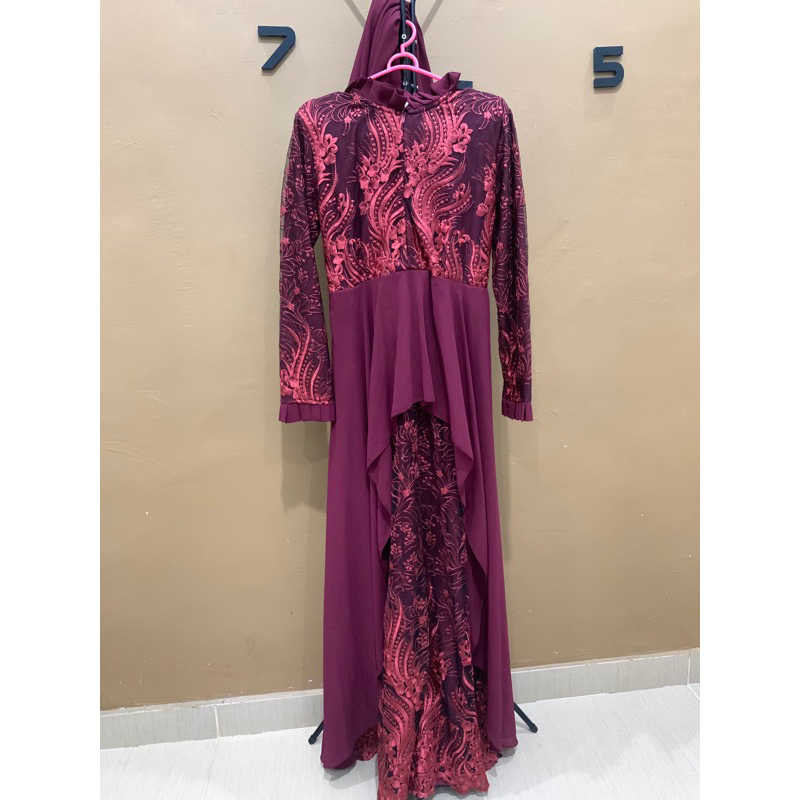 Gamis Brukat Merah maroon