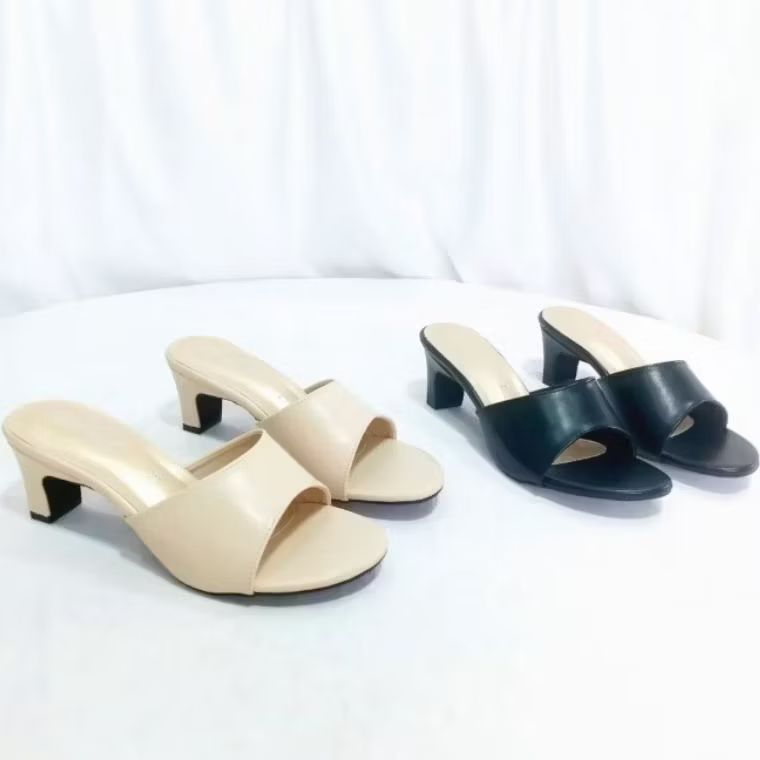 Willy By Davalos - Sandal Block Heels 5cm / Tumit Tahu / Heels Tahu / Sandal Wanita / Heels Wisuda /