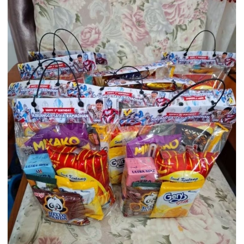 

Paket snack ulang tahun anak isi 10 pcs