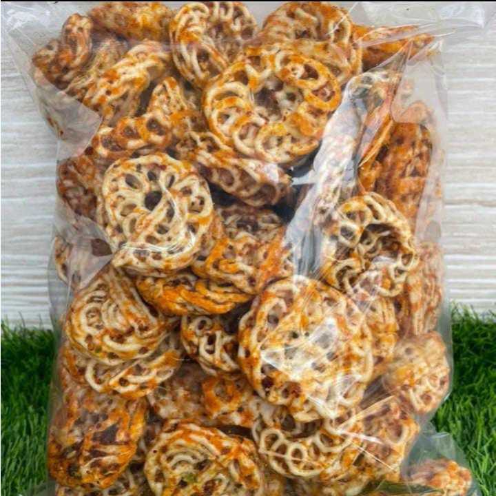 

SNACK KILOAN 500 GRAM KERUPUK SEBLAK RAFAEL PEDAS | CEMILAN MURAH