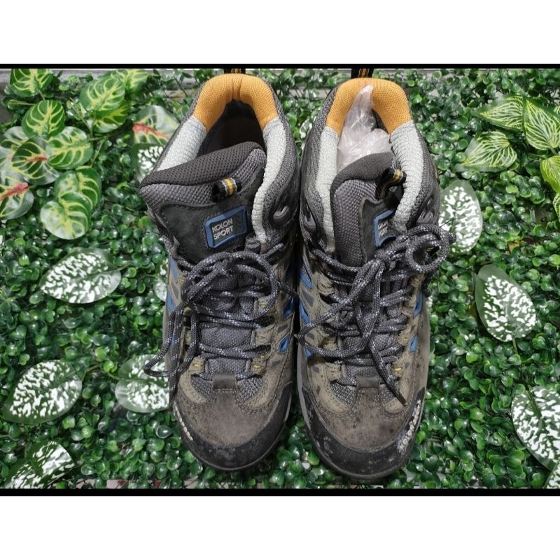 SEPATU SECOND GUNUNG HIGH SIZE 42