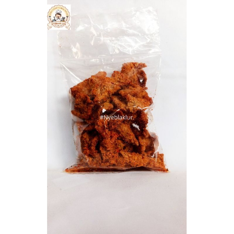 

Kulit Ayam crispy pedas daun jeruk kemasan 500gr.