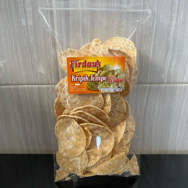 

keripik tempe sagu merk firdaus dijamin renyah gurih enak 165gr
