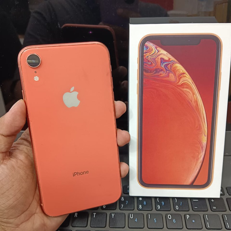 Iphone Xr 64gb Fullset Second