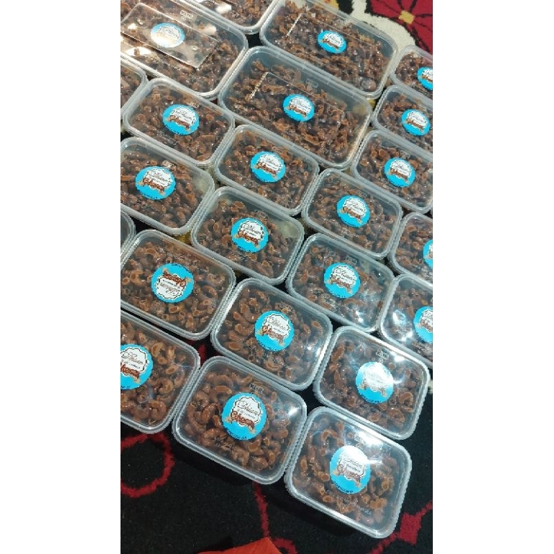 

Makaroni Cokelat (Medium)