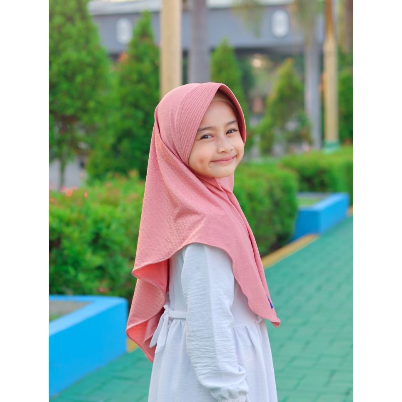 KERUDUNG ANAK PET OVAL XL by SAMUIK COLLECTION bergo anak xl