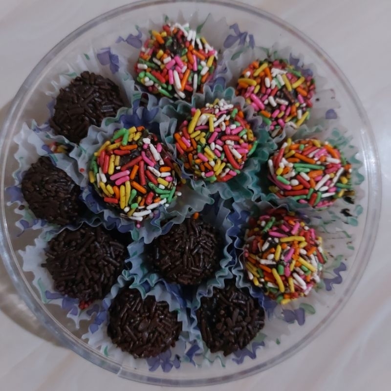 

Kue Rambutan