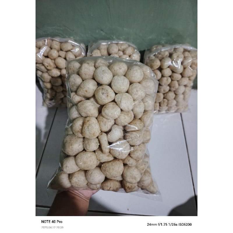 

Kerupuk baso ikan cap 2 ikan || Berat 250gr