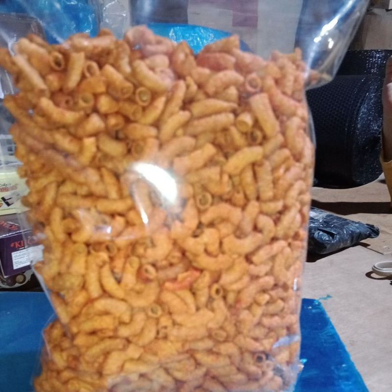 

Makaroni bantet pedas rasa nasgor 500gr