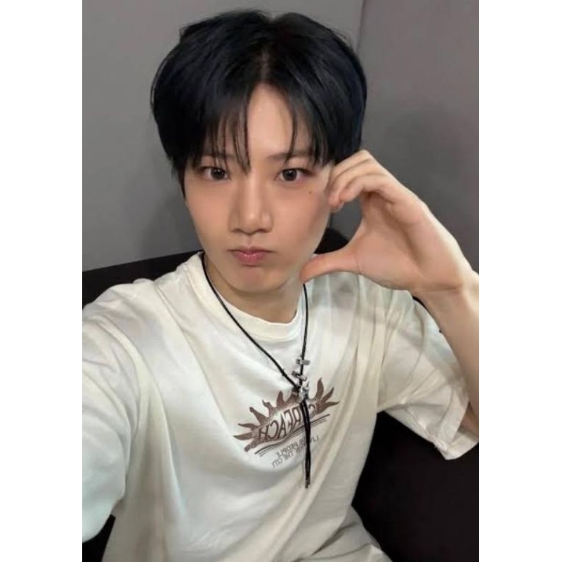 wts parfume kyu the scent of page||baca desk