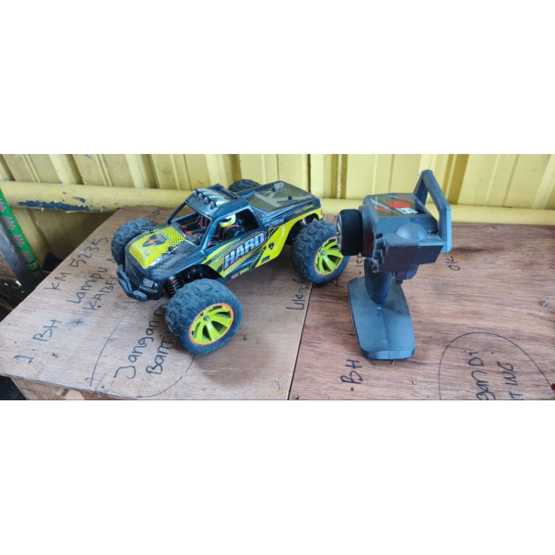WLtoys 144002 Monster truk 1:14 Metal chasis(Bekas)