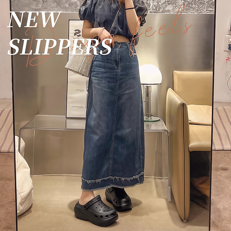 HOT SALE Langkah CROCS CLASSIC Sandal Crocs Wanita Sandal Baim Lubang /jibbitz Crocs Sandal Jelly