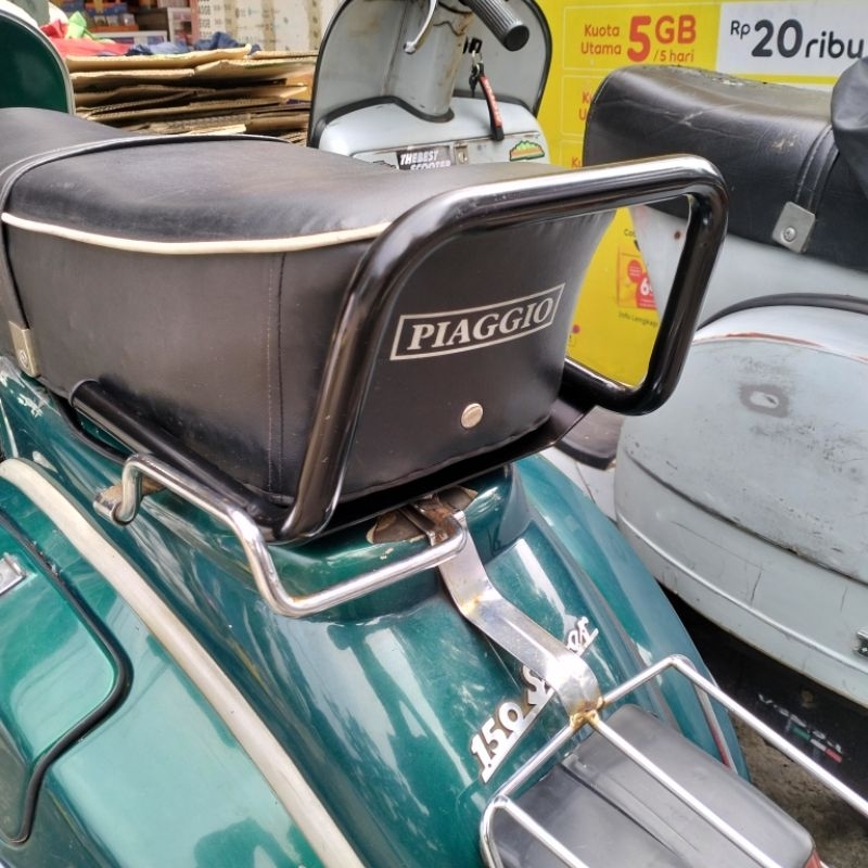 behel jok pegangan jok Vespa super sprint px Exclusive pxe