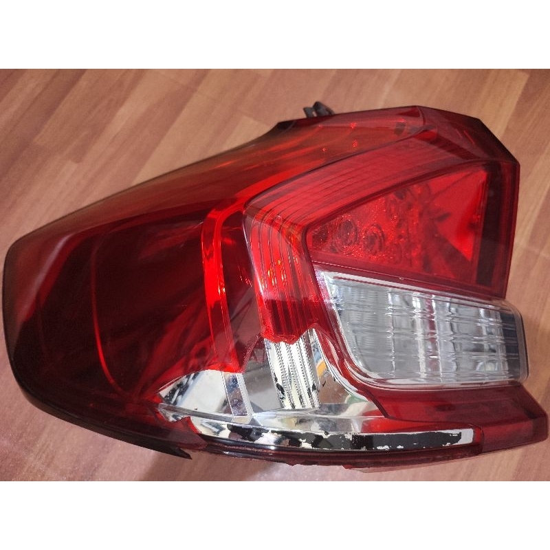 MCB + LED stoplamp Suzuki XL7 led original - bagian kiri