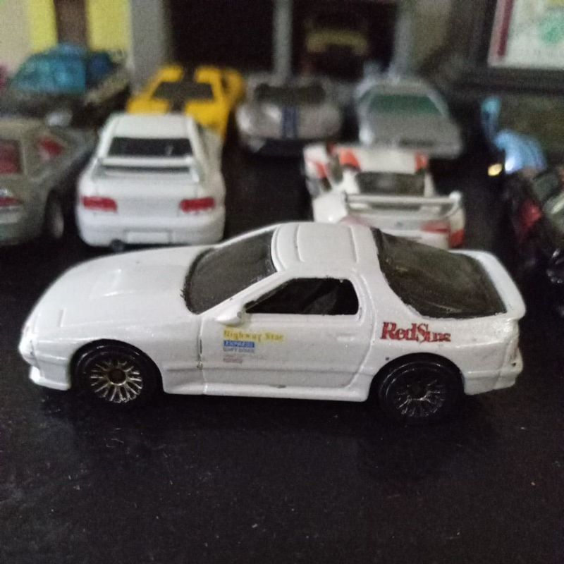 Hot Wheels Mazda savana RX7 custom Ryosuke Initial D