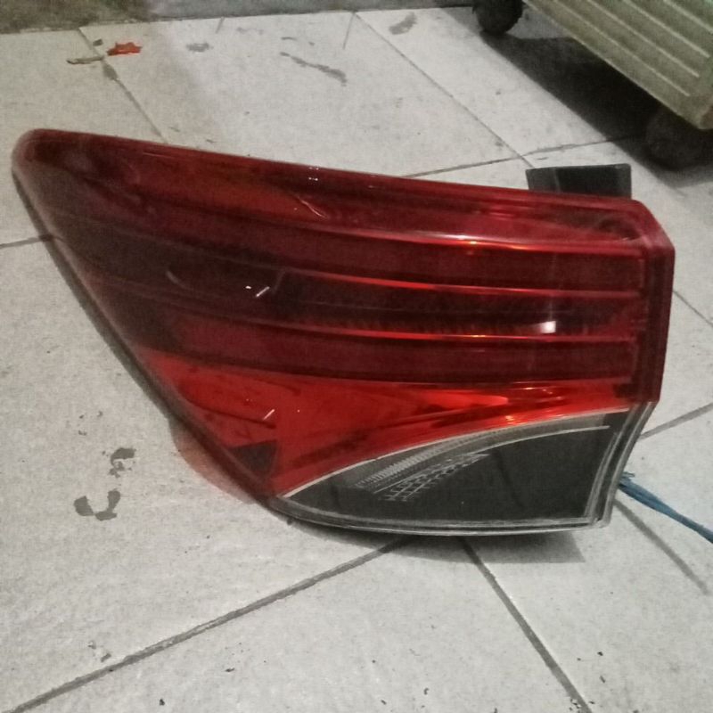 Stoplamp Toyota Fortuner vrz original copotan
