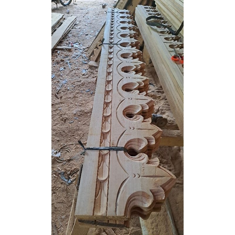 lisplang ukir kayu jati