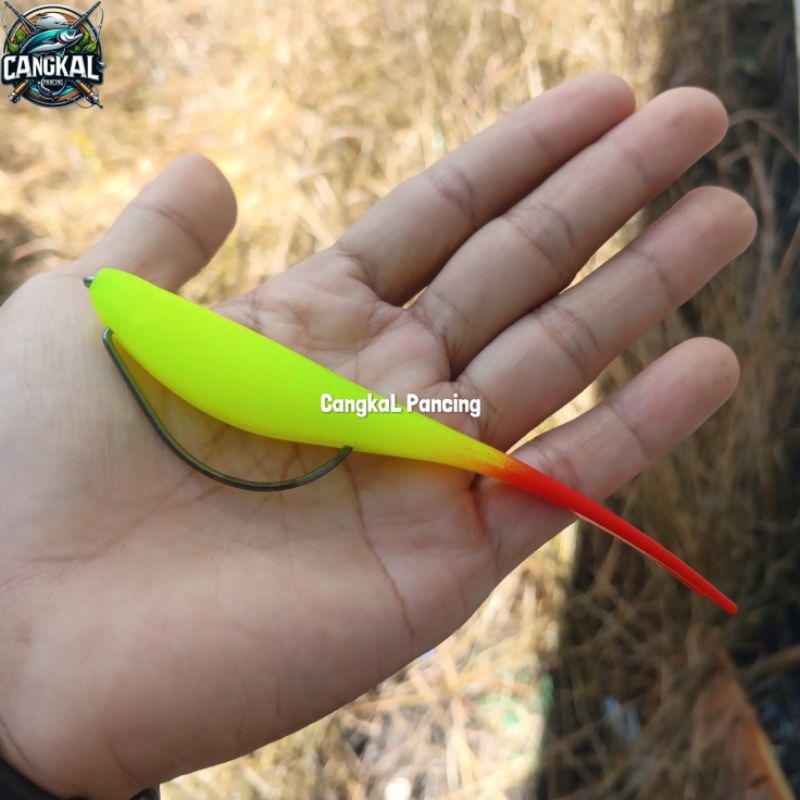 Umpan toman softlure replika BABY OZMY SILENCER 13 gram / 12 cm