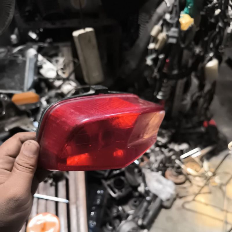 lampu stopan tiger 2000