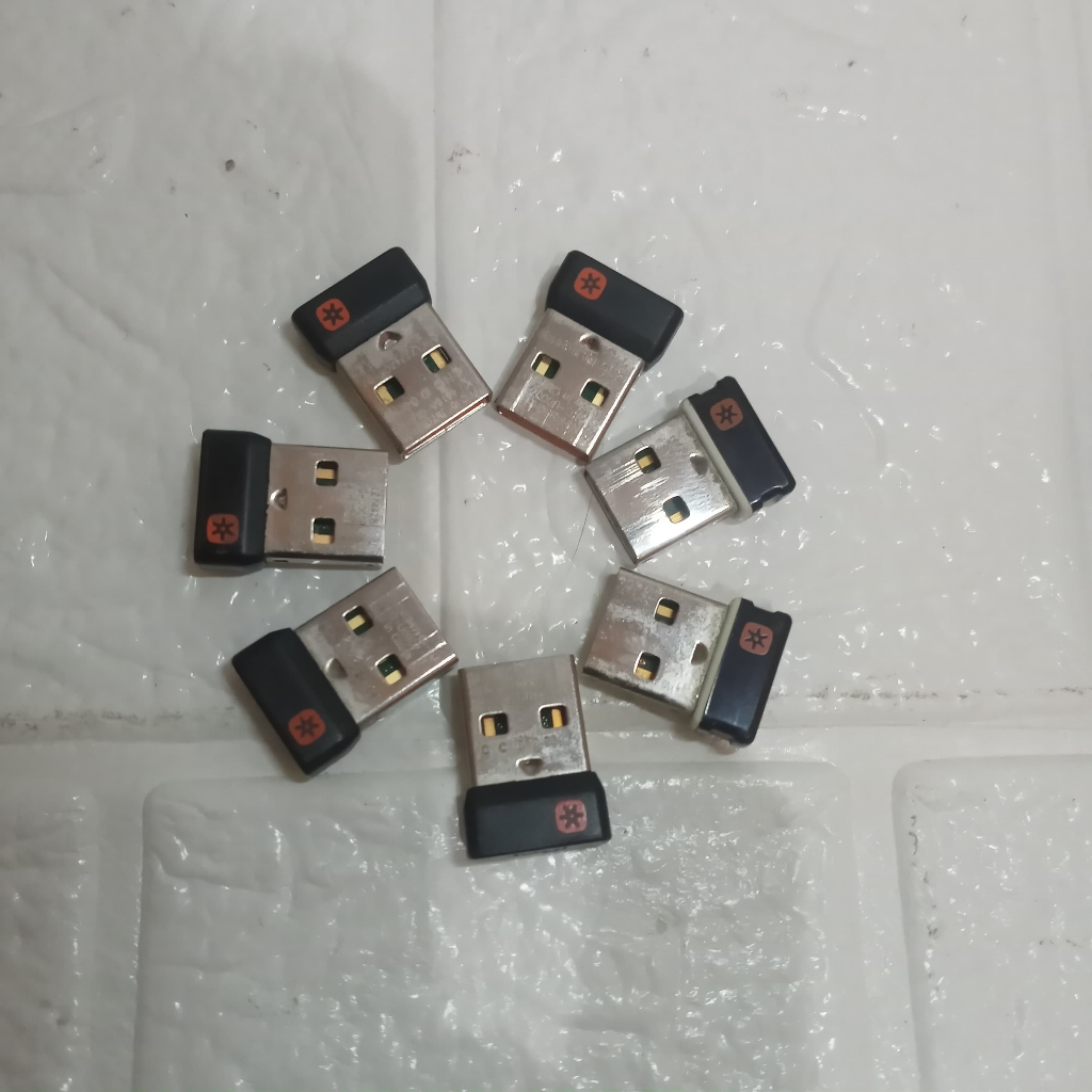 Logitech Unifying Receiver (Wireless/Dongle)