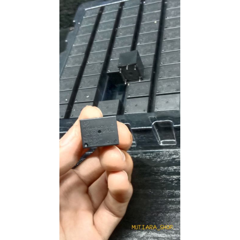 Relay HKE DC 12v 10A relay 5 kaki