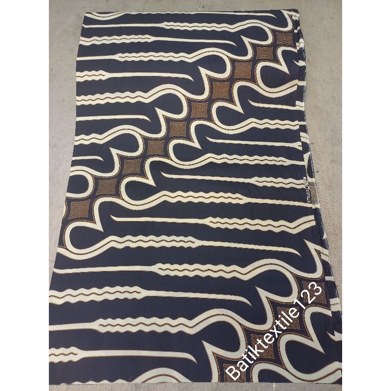 KAIN BATIK MANDRA NO 1 KAIN METERAN/MOTIF LERENG KELASIK