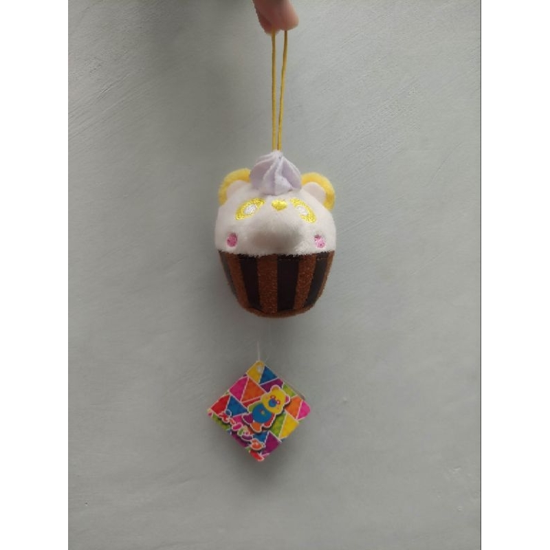 Boneka gantungan tas/ kunci panda AAA cupcake original furyu new tag