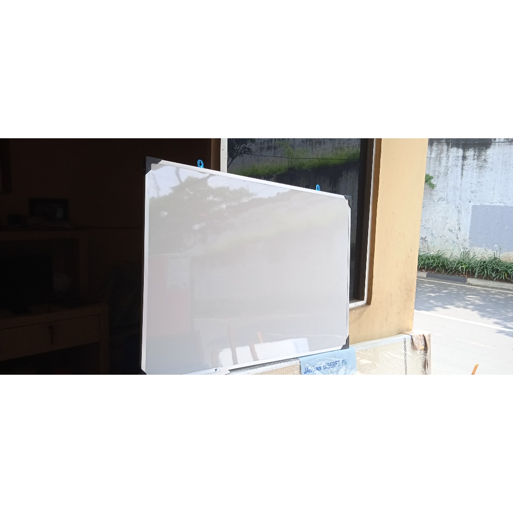 

Whiteboard tembok non magnet 120 x 150 cm