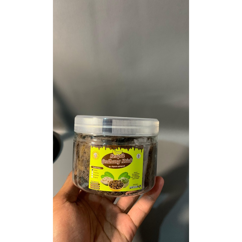 

KERIPIK PISANG COKELAT KEMASAN toples mungil