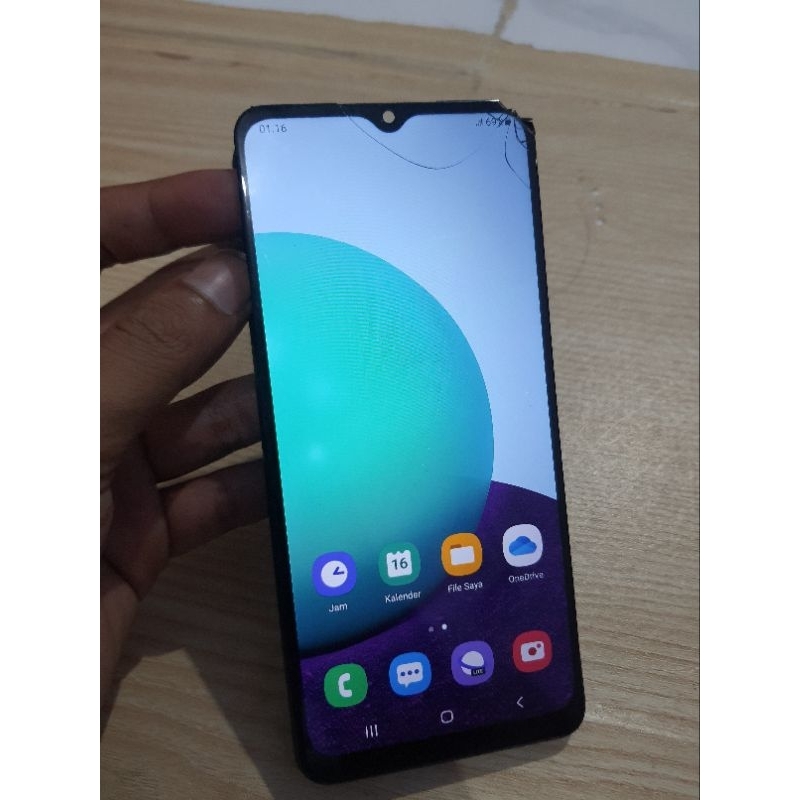 LCD Samsung A02 3/32 ori copotan retak