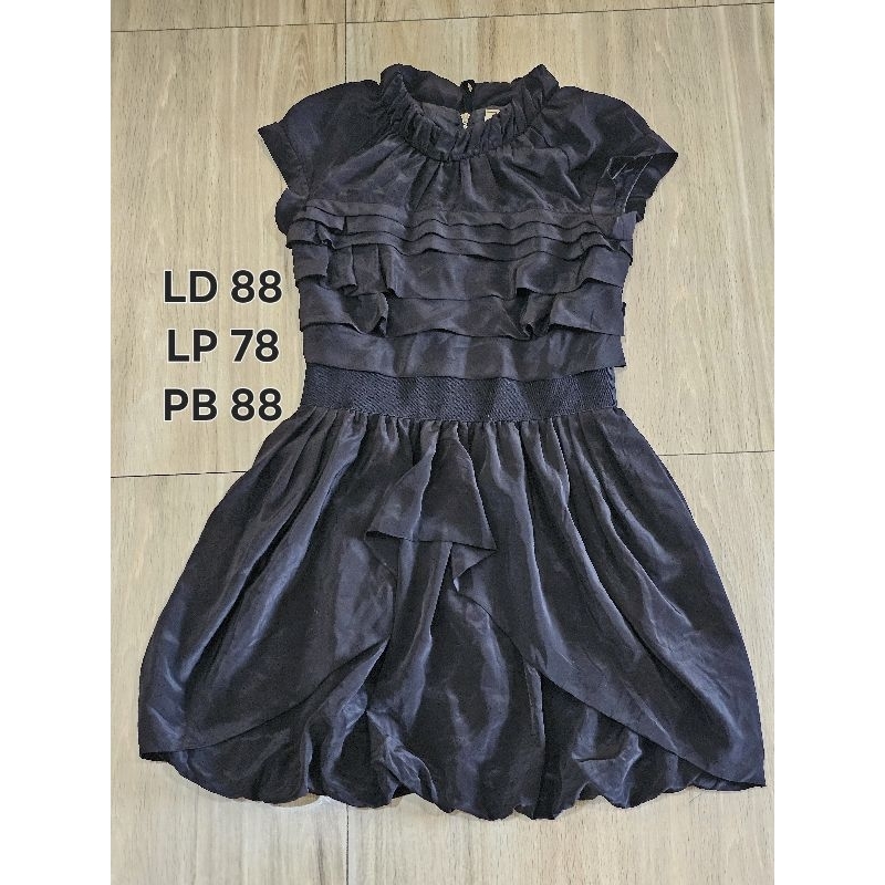 Preloved Dress Balon warna Black