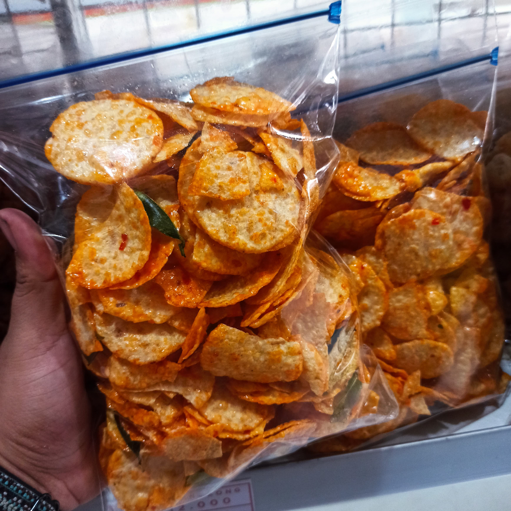 

Opak SIngkong/Emping Singkong Original | Opak SIngkong/Emping Singkong Pedas Manis