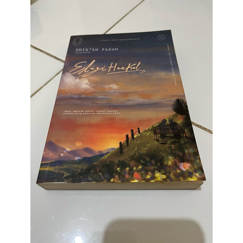 

[PRELOVED] Novel Elegi Haekal oleh Dhia'an Farah @Kejeffreyan