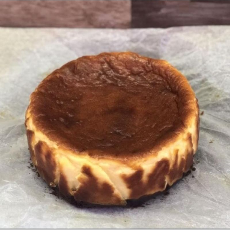 

Burnt Cheese Cake Brownies Tangerang