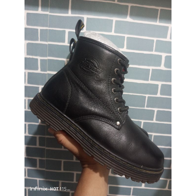 SEPATU BOOTS DICKIES