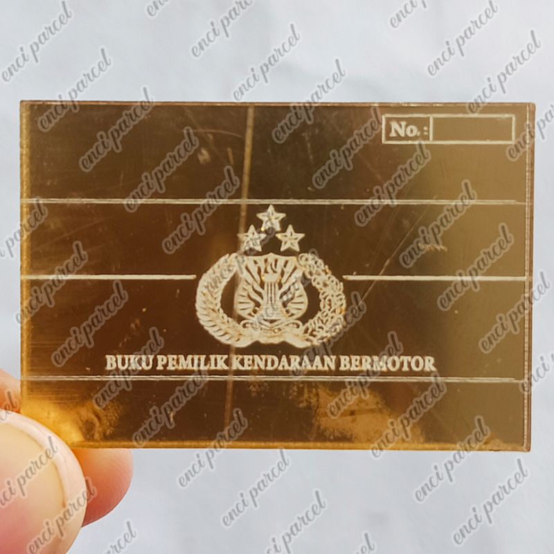 replika BPKB dekorasi hiasan mahar miniatur buku pemilik kendaraan bermotor logo bahan akrilik gold 