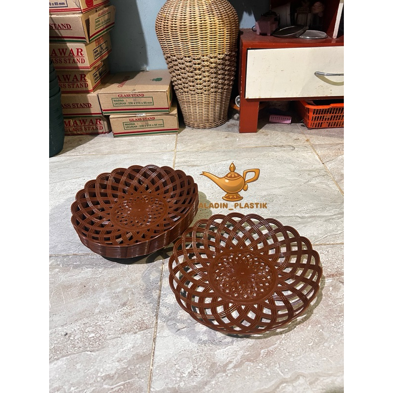 Jikin zaman now/Jikin rotan plastik