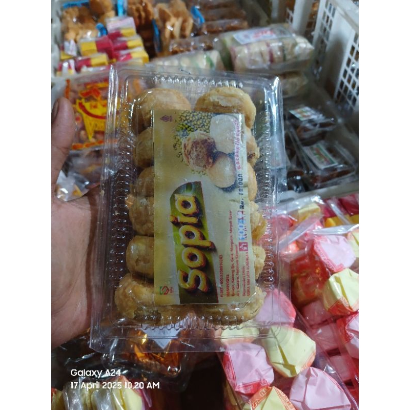 

KUE KACANG KERING SHOPPIA / 1 PACK ISI 12 PCS