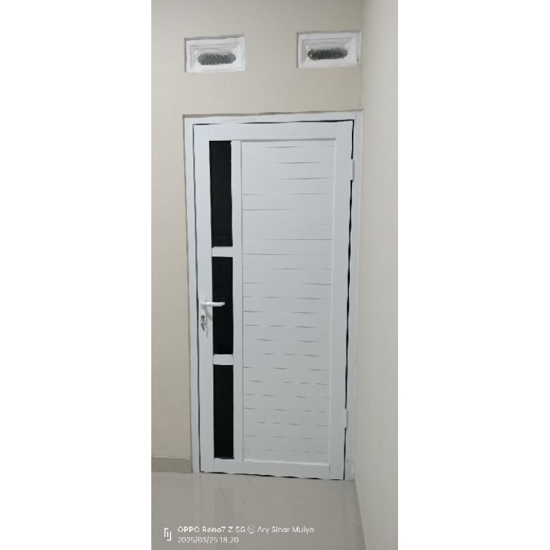 Kusen Pintu alumunium