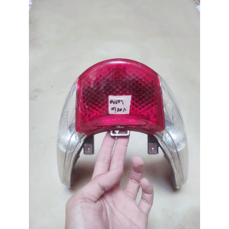 stoplamp reflektor belakang stop lamp lampu rem brake belakang vario 110 CW lama ori