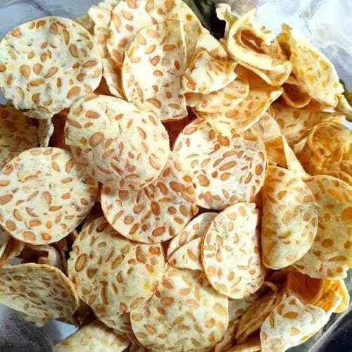 

KERIPIK TEMPE SAGU Renyah 250 GRAM | KERIPS TEMPE SAGUE Renyah