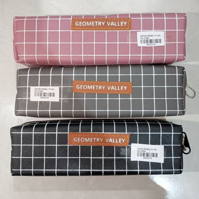 

KOTAK PENSIL GEOMETRI