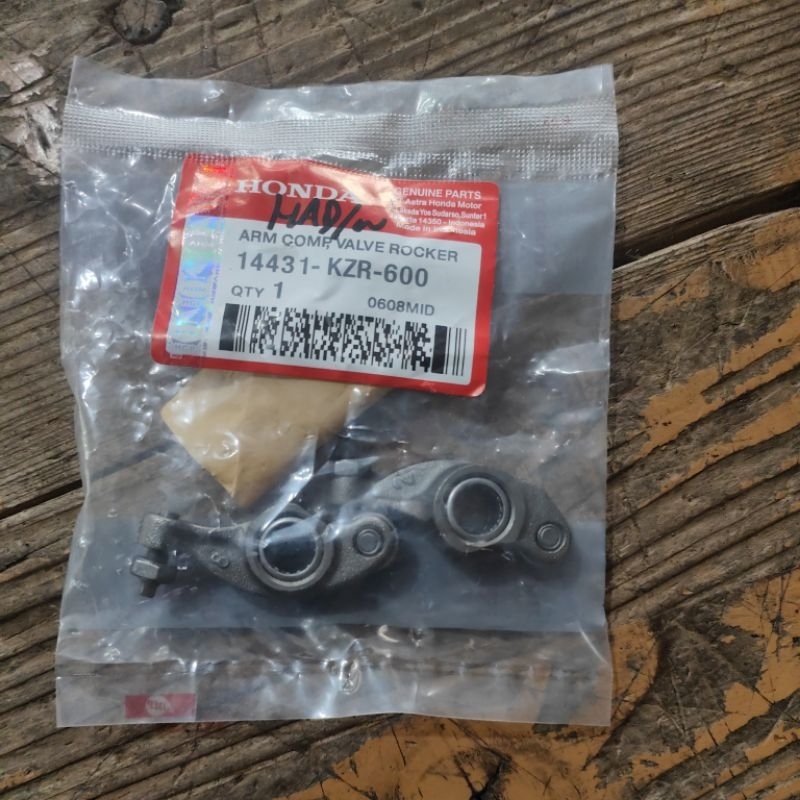 pelatuk klep vario 125 old (bukan ori)