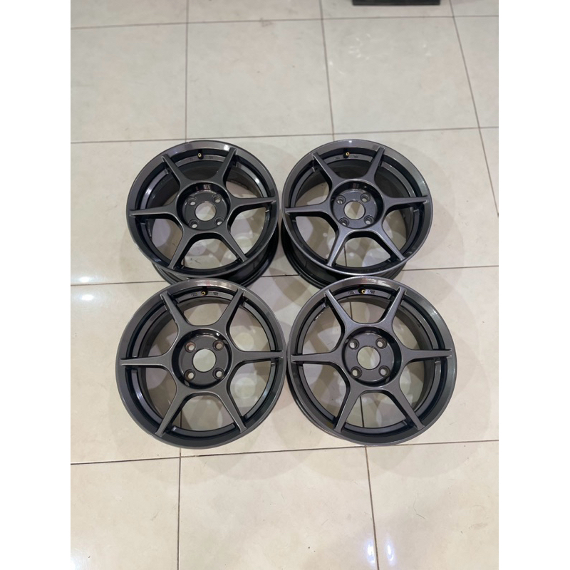 velg buddyclub P1 R15