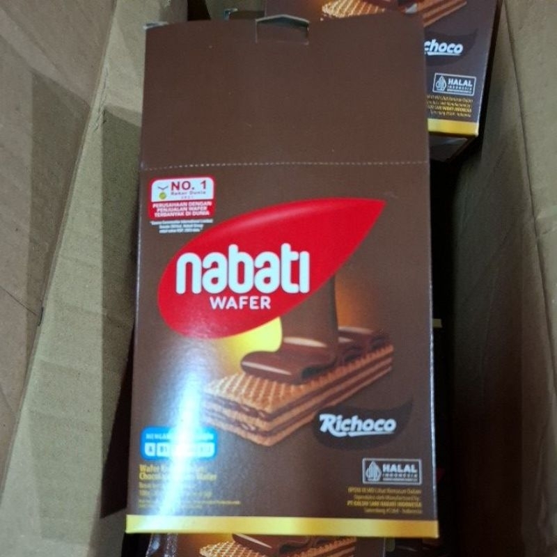 

NABATI WAFER COKLAT/KEJU 6 GRAM 1 BOX ISI 20